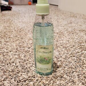 Bath and Body Works Green Clover and Aloe Body Splash 8 fl. oz 90% full